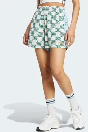 adidas 80s Elongated Shorts Women L