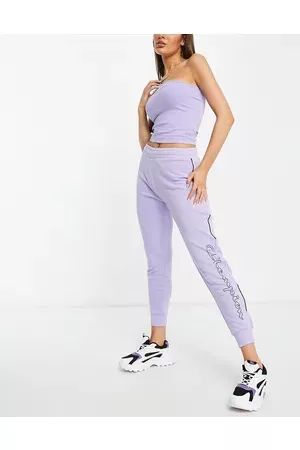 Champion Joggers with large logo in