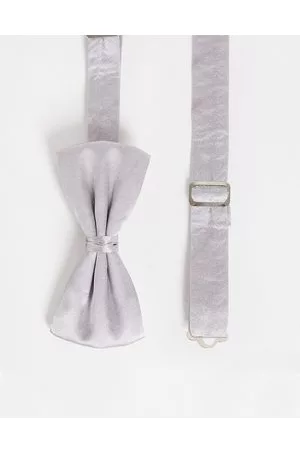 Bolongaro Stripe bow tie in stone