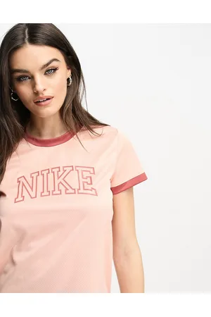 Nike Swoosh Run Dri-FIT collegiate logo t-shirt in