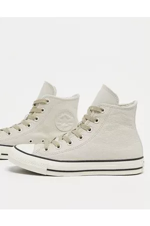 beige chuck taylors