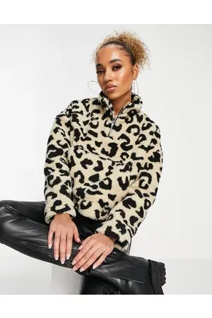 Urban classics 1/4 zip sherpa fleece in leopard print
