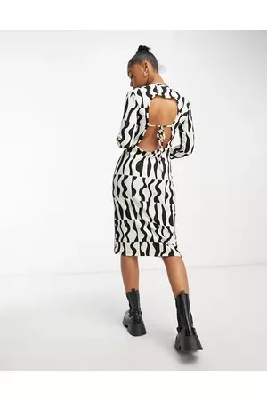 Pieces Women Printed Dresses - Open back midi dress in black and white graphic print