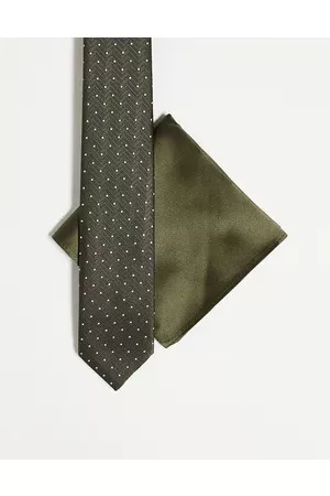 Harry Brown Polka dot tie in with plain pocket square
