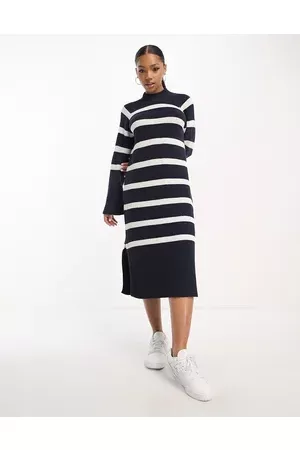 Pieces Women Casual Dresses - Amelia knitted midi dress in navy & stripe