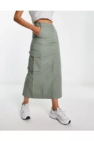 Monki Cargo midi skirt with front pockets in khaki
