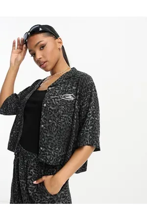 Quiksilver Leopard print cropped shirt in