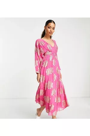 ASOS Women Maxi Dresses - ASOS DESIGN Petite belted batwing maxi tea dress in pink metallic jacquard