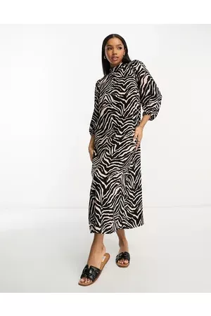New Look High neck 3/4 sleeve midi dress in zebra print