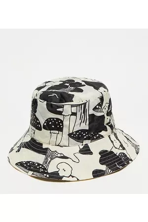 Baggu Hats - Bucket hat in monochrome mushroom print in and white