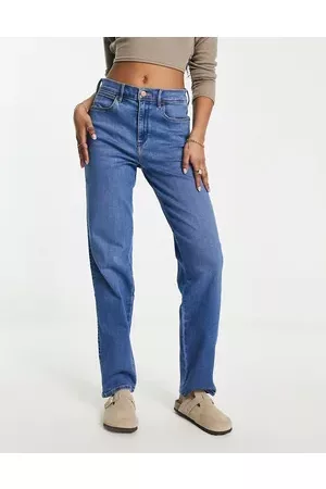 Wrangler Women Straight - Straight fit jean in mid