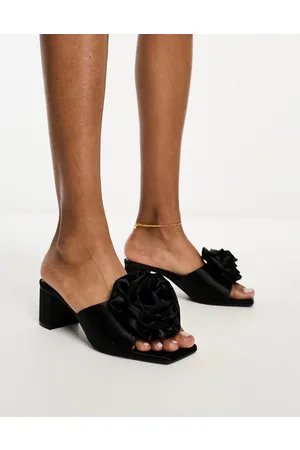Monki platform thong sandal in black