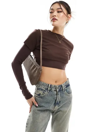Edikted Vick Layered Cropped T-Shirt in chocolate
