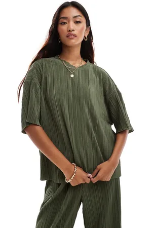 ONLY Boxy plisse t-shirt co-ord in khaki