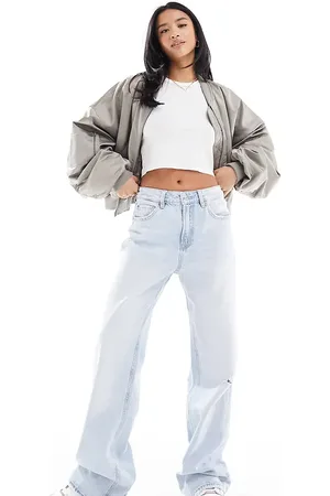Stradivarius Petite wide leg dad jean in light wash