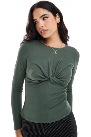 Closet Twist front top in Khaki
