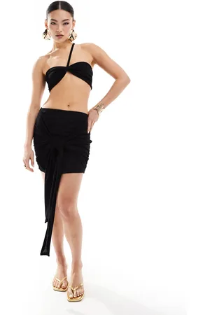 Missyempire Exclusive one shoulder bandeau top co-ord in