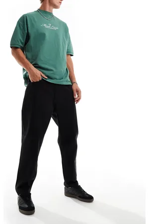 Bershka Loose fit jeans in