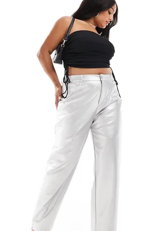 ASOS ASOS DESIGN Curve faux leather straight leg trousers in