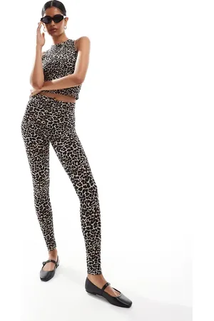 Miss Selfridge Legging co-ord in leopard print