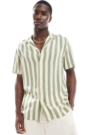 New Look Short sleeved tom striped shirt in light