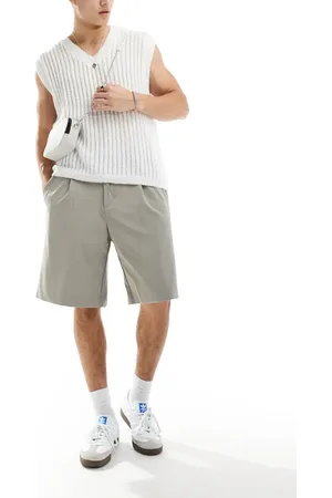 Pull&Bear Baggy tailored short in