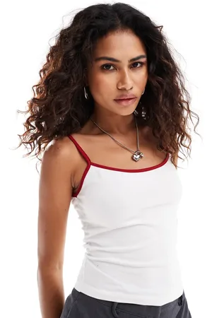 Motel Solani fitted cami top in and red