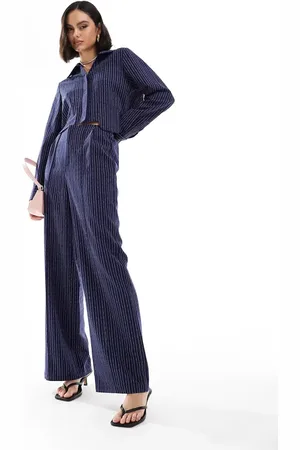 Extro & Vert Highwaisted wide leg tailored trouser in pinstripe co-ord