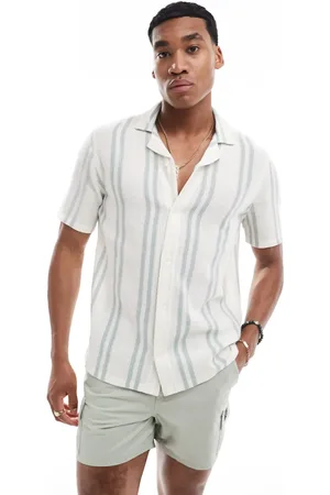Hollister Short sleeve shirt in with green lace detailing