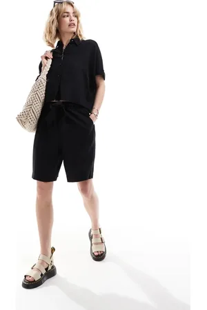 SELECTED Gulia high waist linen blend shorts co-ord in