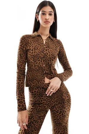 Bershka Knitted polo top co-ord in leopard print