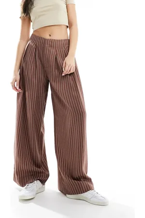 ASOS Wide leg trouser with pleat detail in terracotta stripe