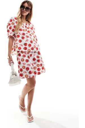 Pieces® Blouson top co-ord in tomato girl print