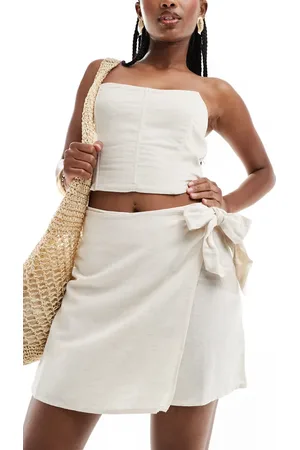 In The Style Linen look tie side skort in stone