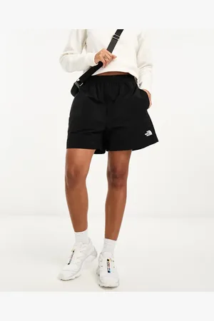 The North Face Easy Wind shorts in