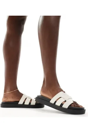 Schuh Timmy flat sandals in ecru croc