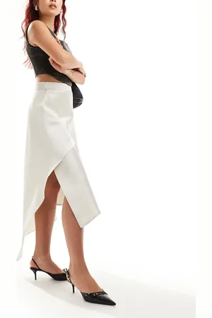 Urban Revivo Floaty satin knee length midi skirt in off white