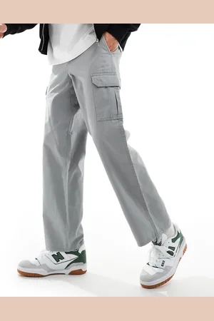 New Look Relaxed cargo trouser in pale