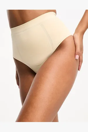 Dorina Absolute Sculpt seamless high control High-waist thong in beige