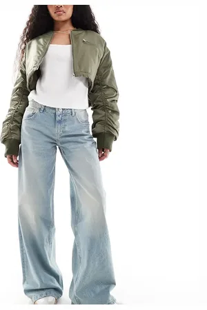 Bershka Petite wide leg baggy jeans in dirty mid wash