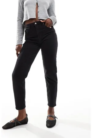 Bershka Comfort fit mom jean in
