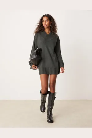 Glamorous Rib v neck slouchy jumper dress in charcoal knit