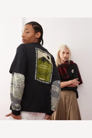 Timberland Oversized mountain graphic t-shirt in - Exclusive to Asos