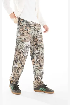 Only & Sons Loose fit trousers in beige leaf camo