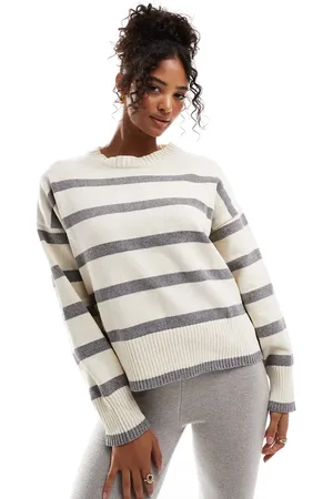 Pull&Bear Chenille knitted jumper in white and stripe