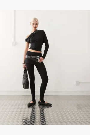 Heretic Nine Stirrup leggings with skirt in co-ord