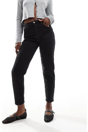 Bershka Comfort fit mom jean in