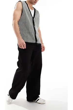 Cotton On Cotton On super baggy denim jeans in heartbreaker