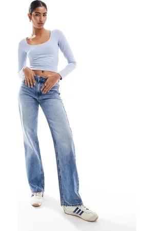 Hollister Scoop neck long sleeve crop top in