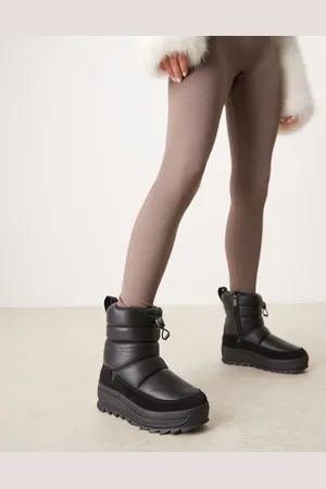 Pajar Gepelle snow boots in leather